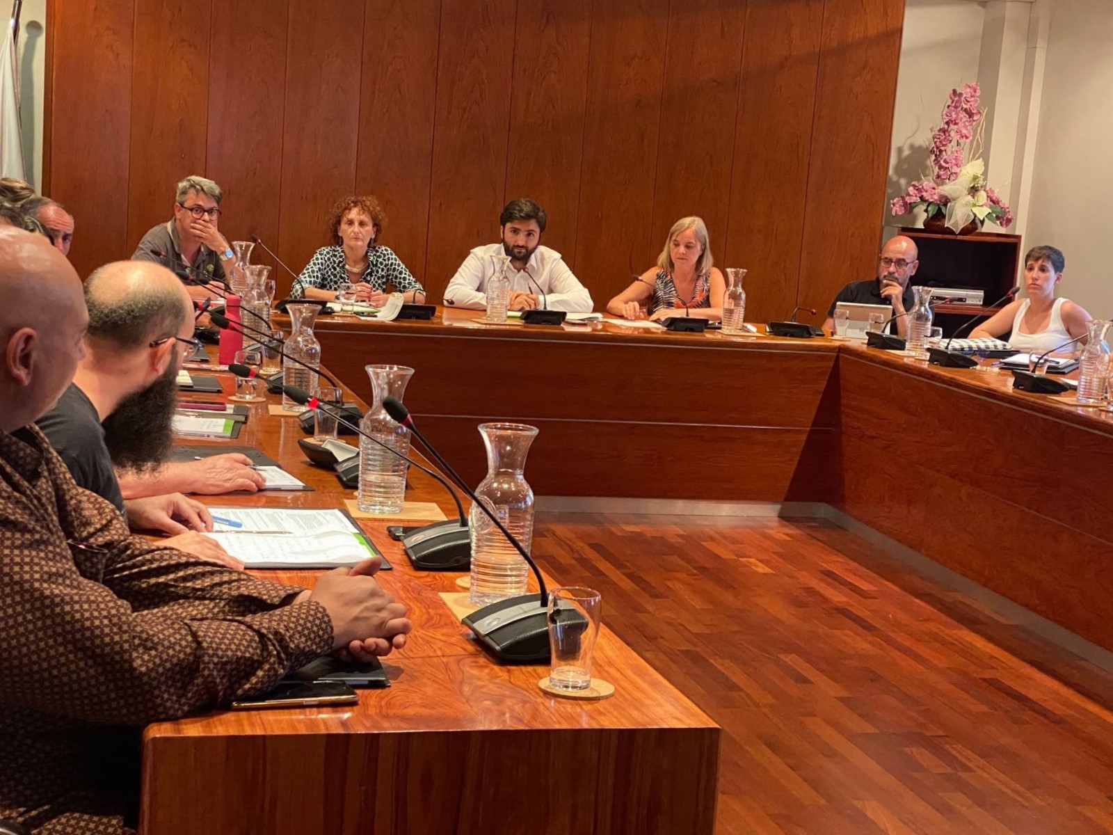 Ple de l'Ajuntament de Manlleu