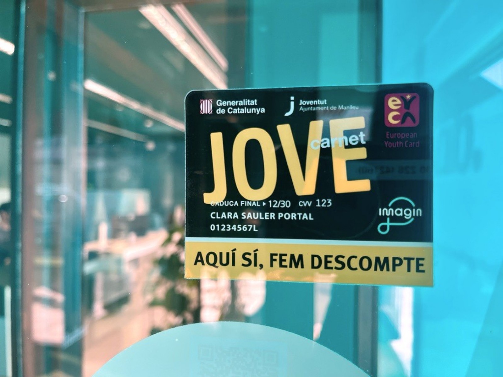 Es vol ampliar l'oferta de descomptes locals pels titulars del Carnet Jove