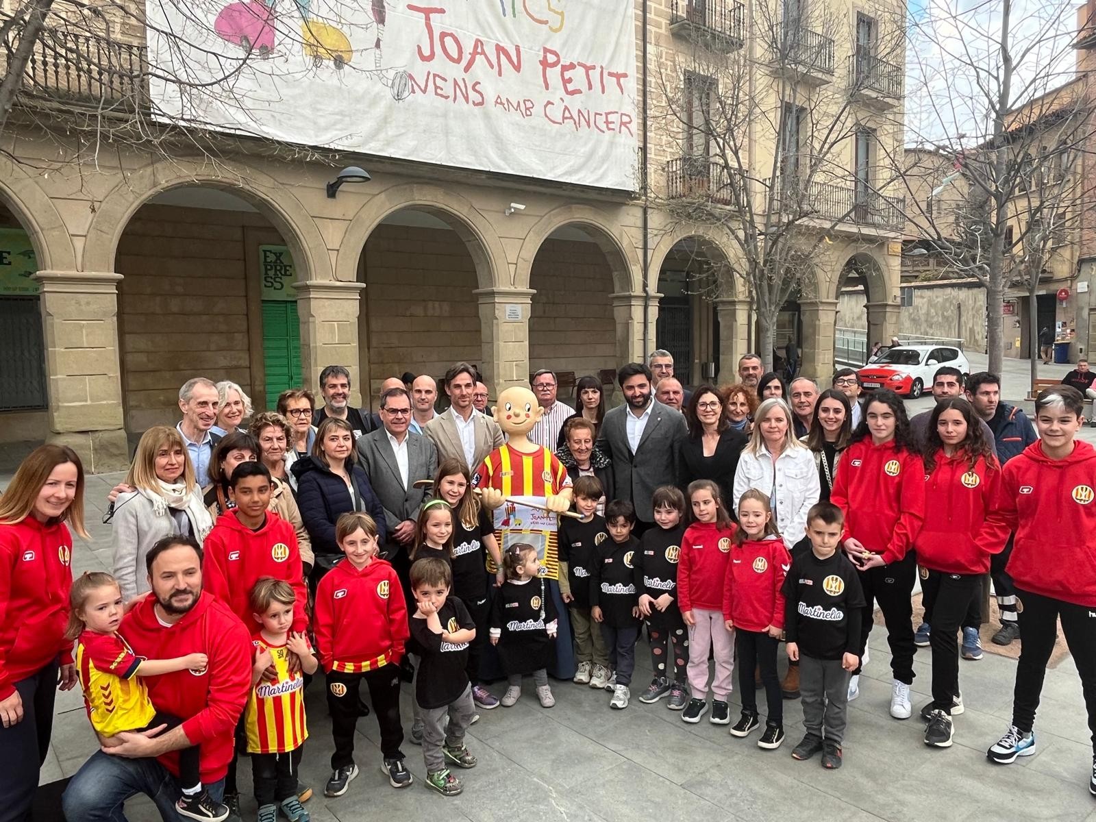 La Fundació Joan Petit, juntament amb el Club Patí Manlleu i l'Ajuntament de Manlleu han organitzat l'acte