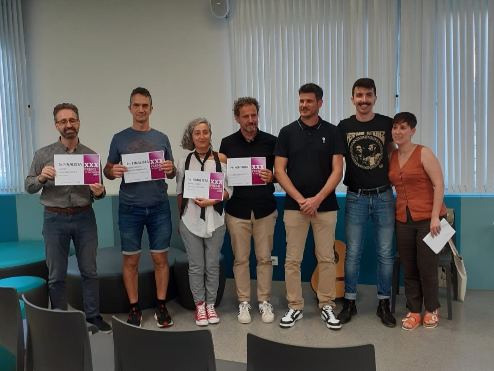 El guanyador i finalistes van rebre un diploma a la Biblioteca Municipal de Manlleu