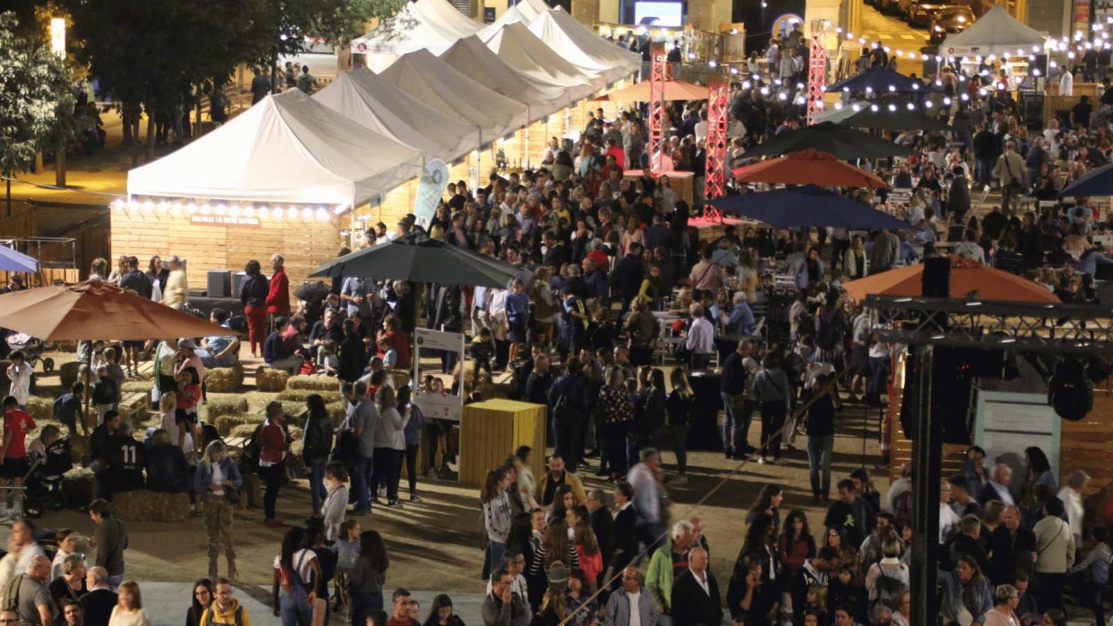 La fira omplirà de visitants la plaça Fra Bernadí
