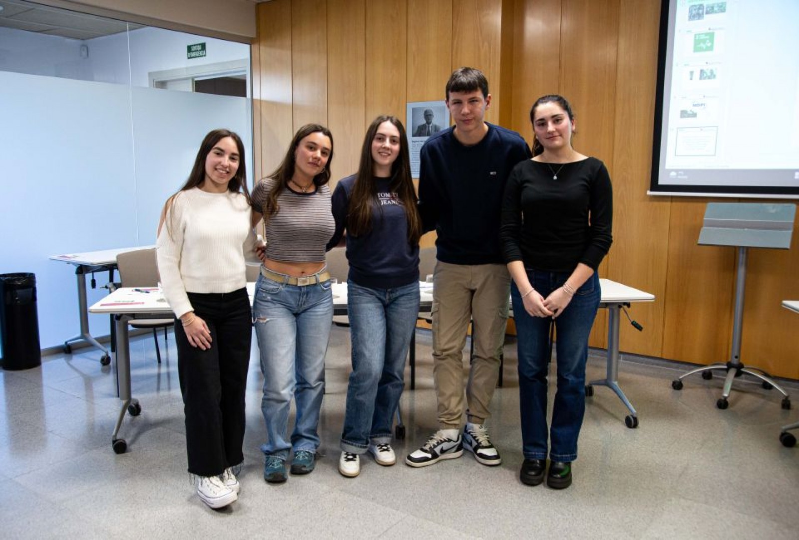 L'equip guanyador de La Salle Manlleu a la Lliga de Debat, fase local