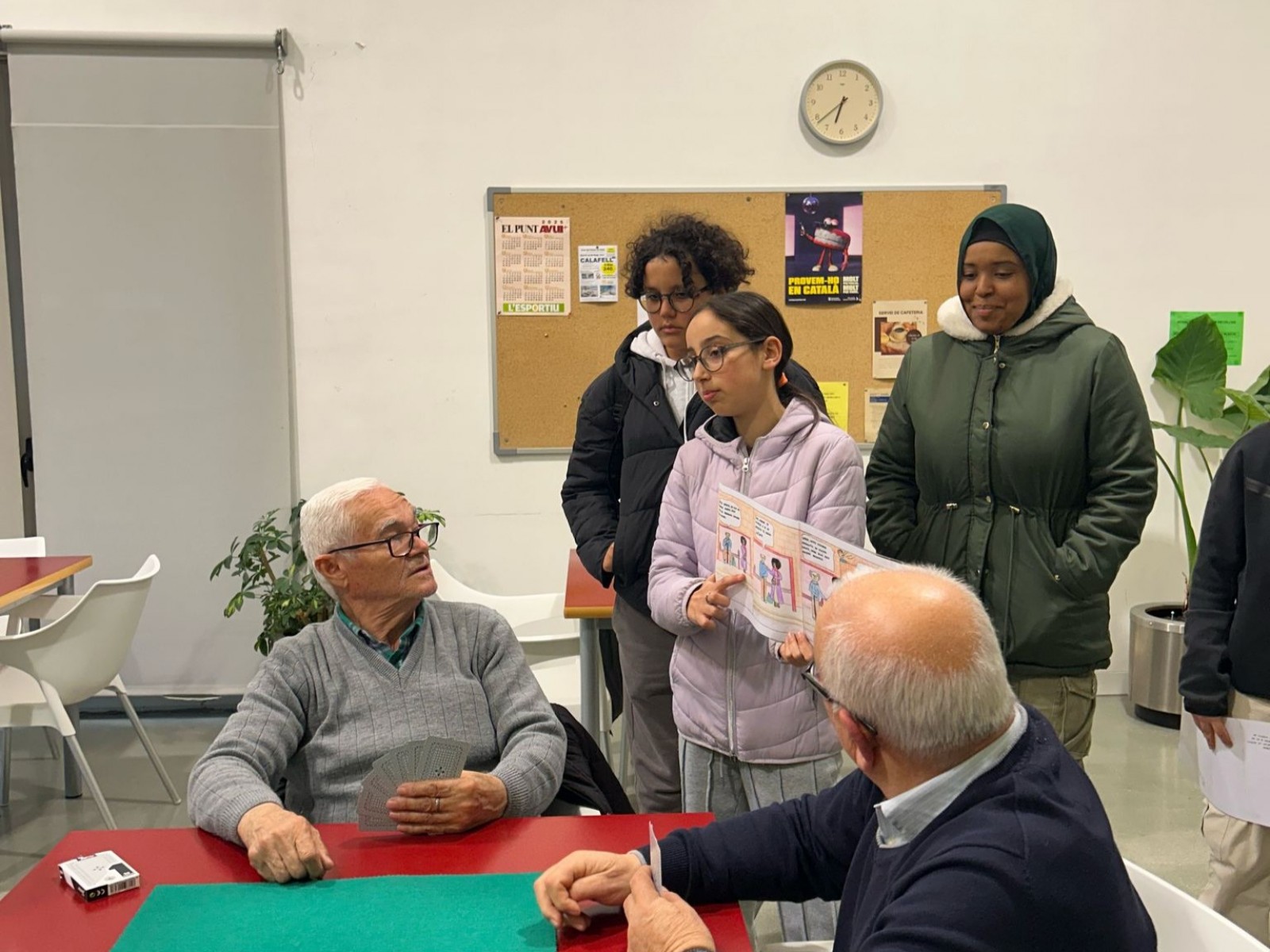 Les joves antirumors presenten el seu projecte