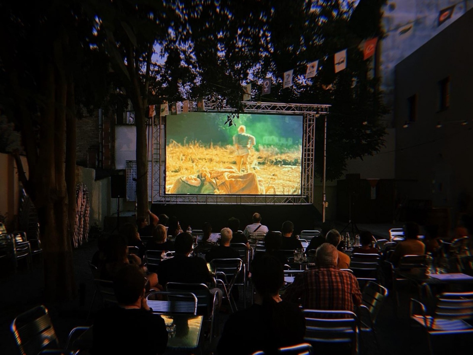 'El món que vé' es la pròxima projecció del Festival Cinema a la Fresca de Manlleu