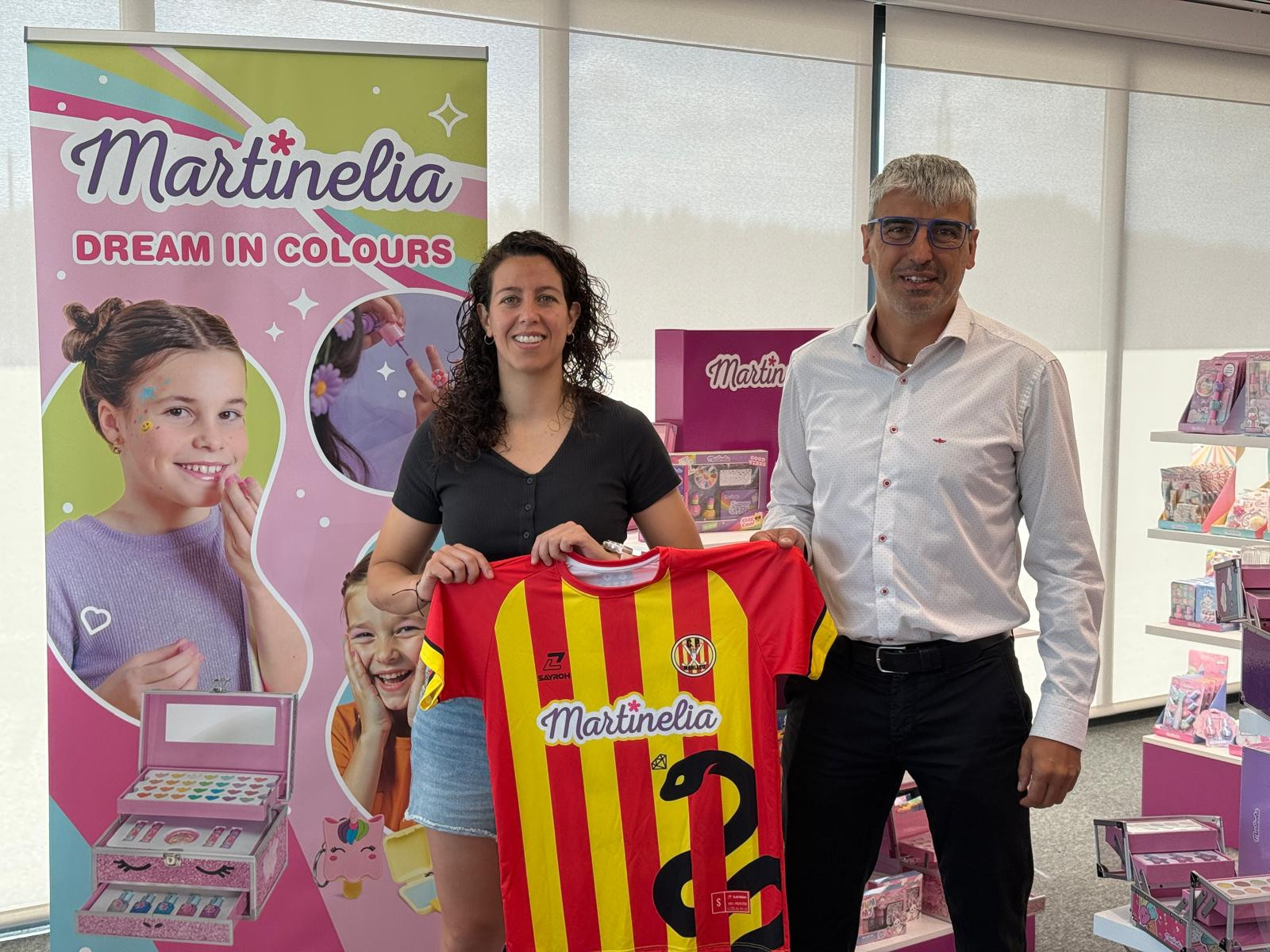 Presentació com a nova entrenadora del club