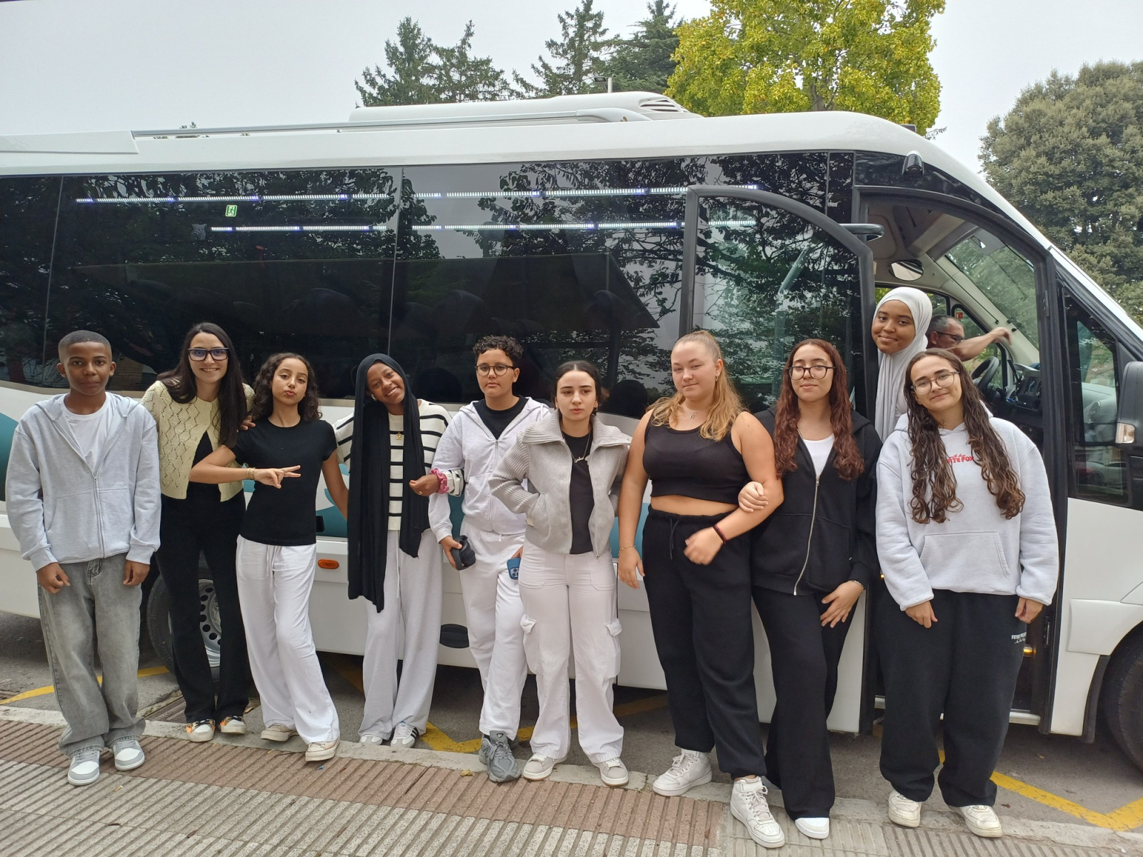 El grup de joves antirumors que participarà a la trobada