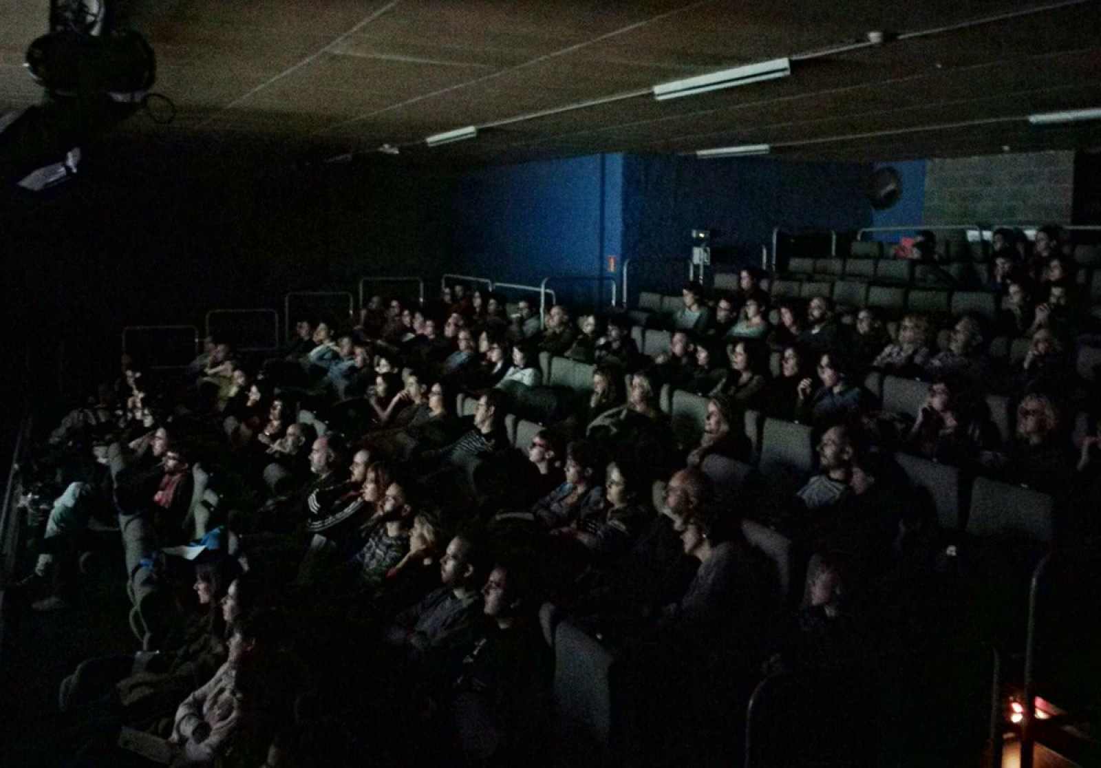 L'Associació organitza tallers de teatre per diferents edats